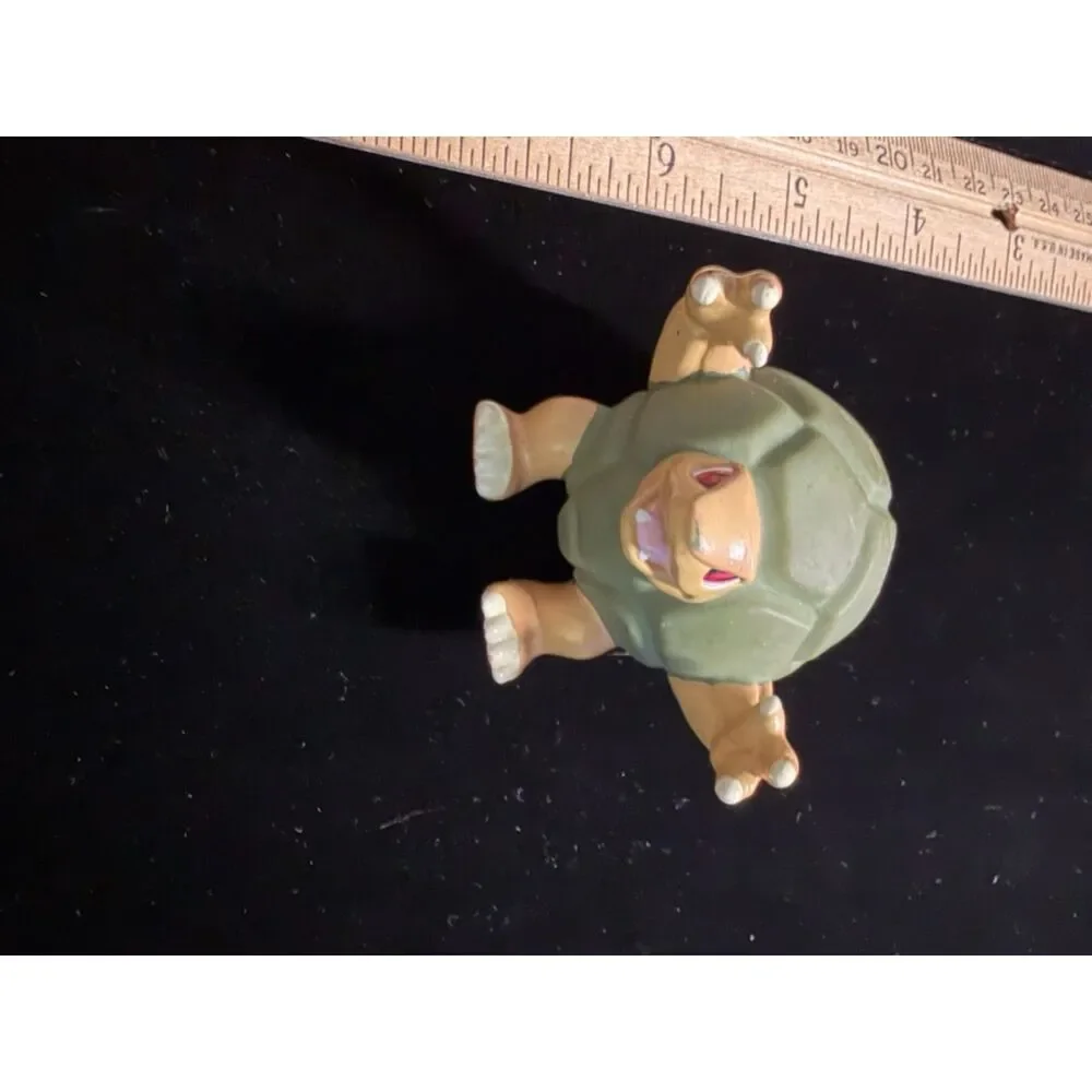 VTG 1999 pokemon golem spinning top toy fig